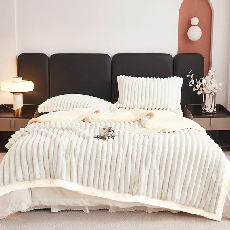 Weighted Sherpa Fleece Blanket With Faux Rabbit Fur Softness