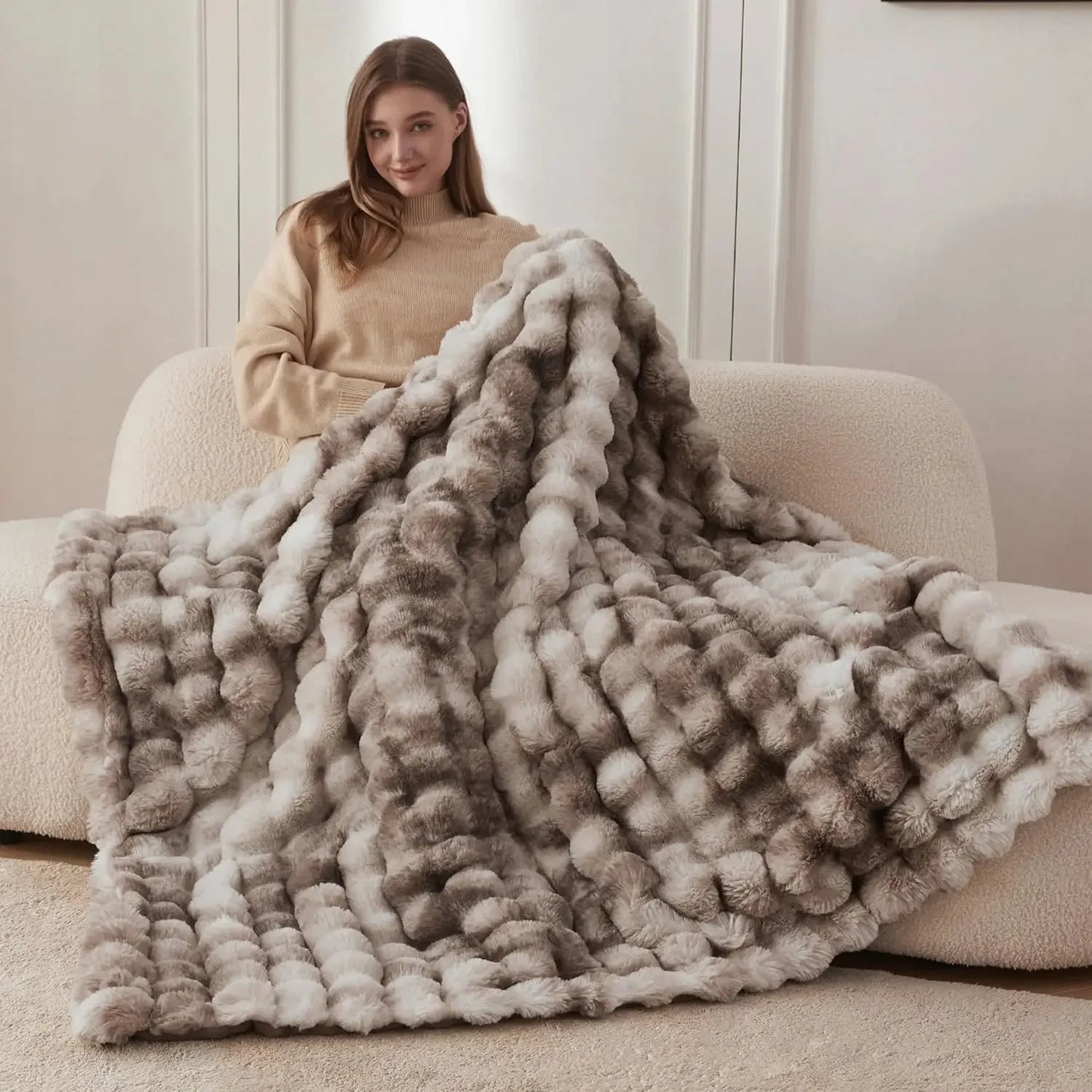 Faux Fur Throw Blanket With Bubble Pattern For Sofa And Living Room