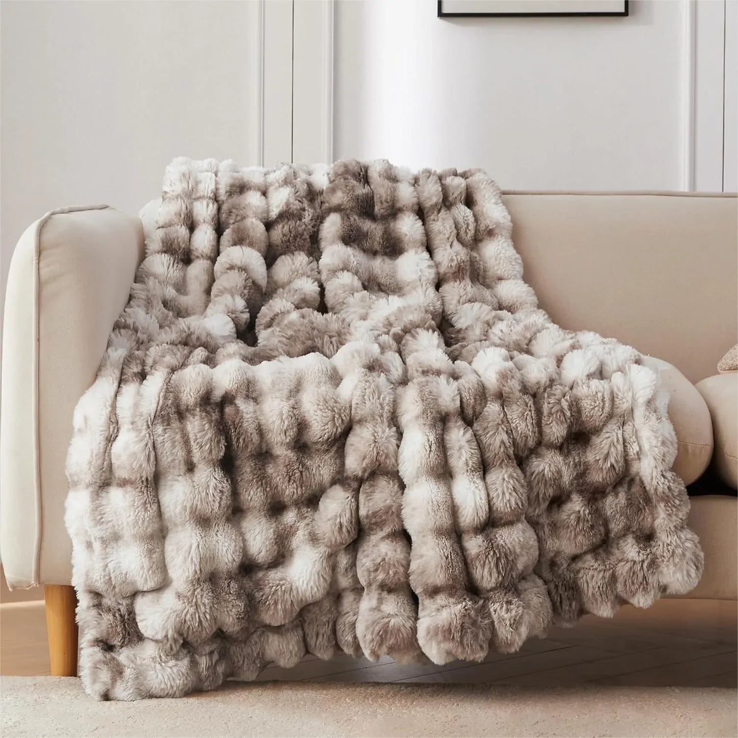 Faux Fur Throw Blanket With Bubble Pattern For Sofa And Living Room