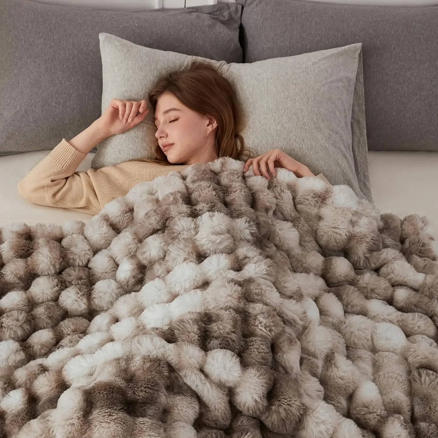 Faux Fur Throw Blanket With Bubble Pattern For Sofa And Living Room