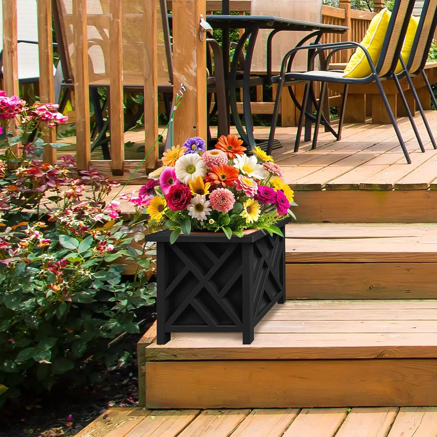 Lattice Design Outdoor Planter Box For Front Porch Patio Garden